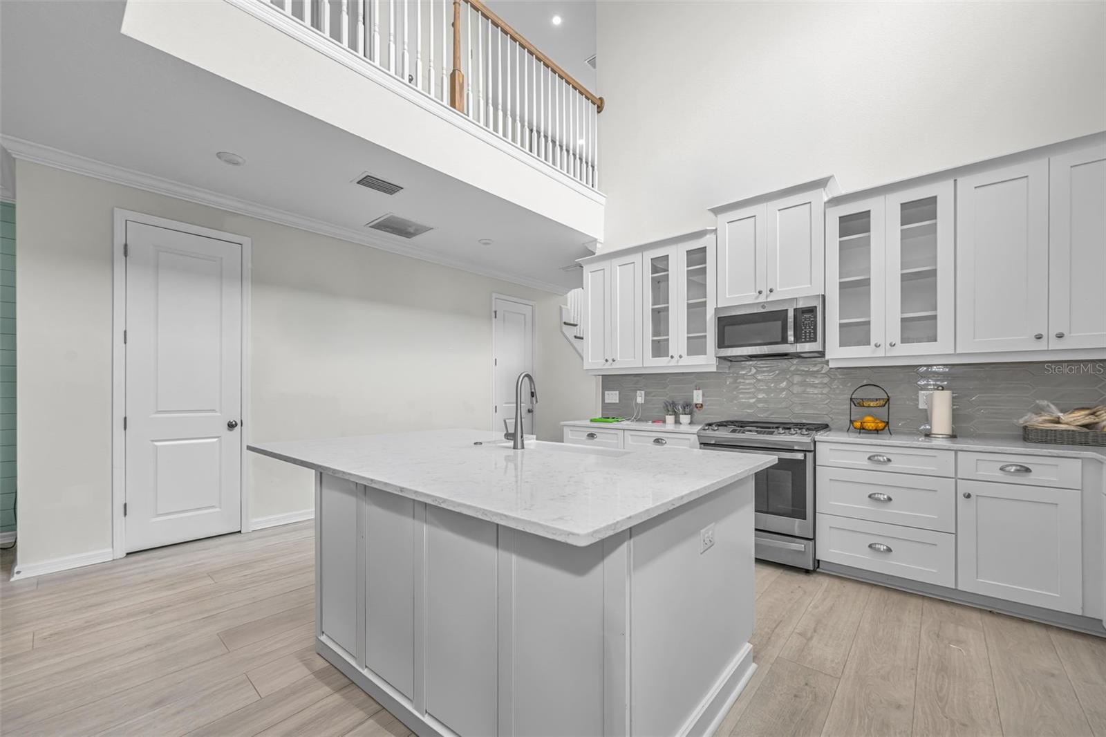 STARKEY RANCH PH 1 PCLS 8 & 9 - Residential Lease
