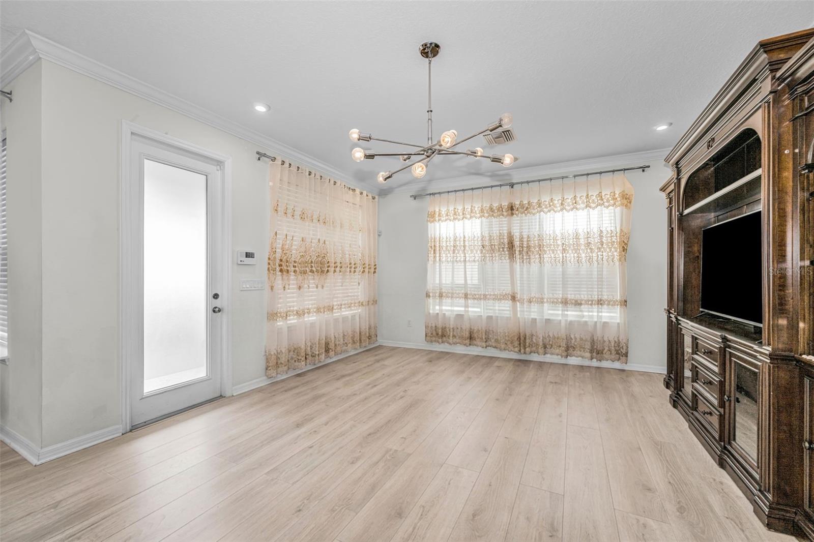 STARKEY RANCH PH 1 PCLS 8 & 9 - Residential Lease