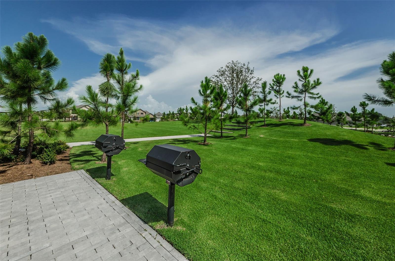 STARKEY RANCH PH 1 PCLS 8 & 9 - Residential Lease