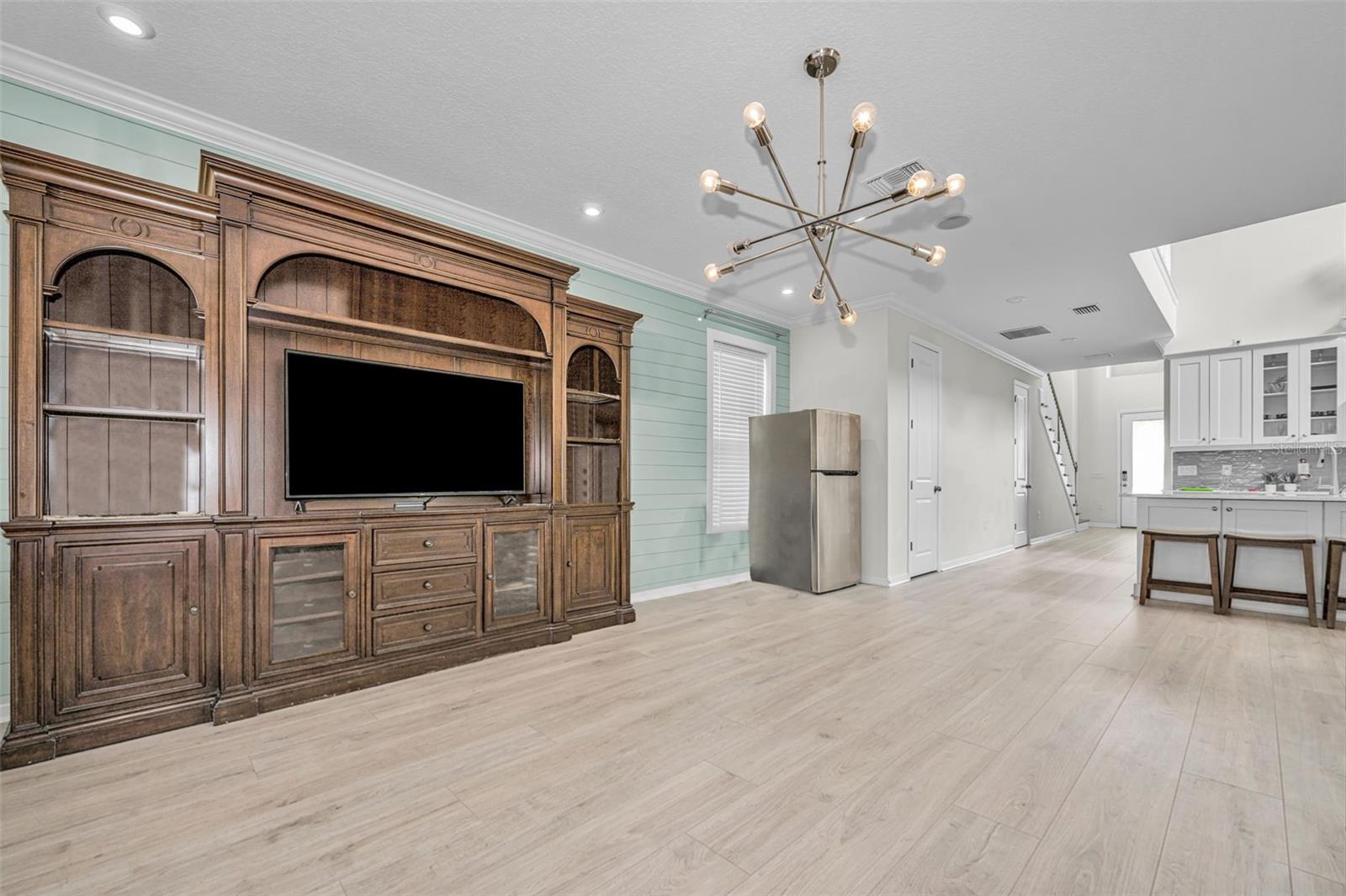 STARKEY RANCH PH 1 PCLS 8 & 9 - Residential Lease