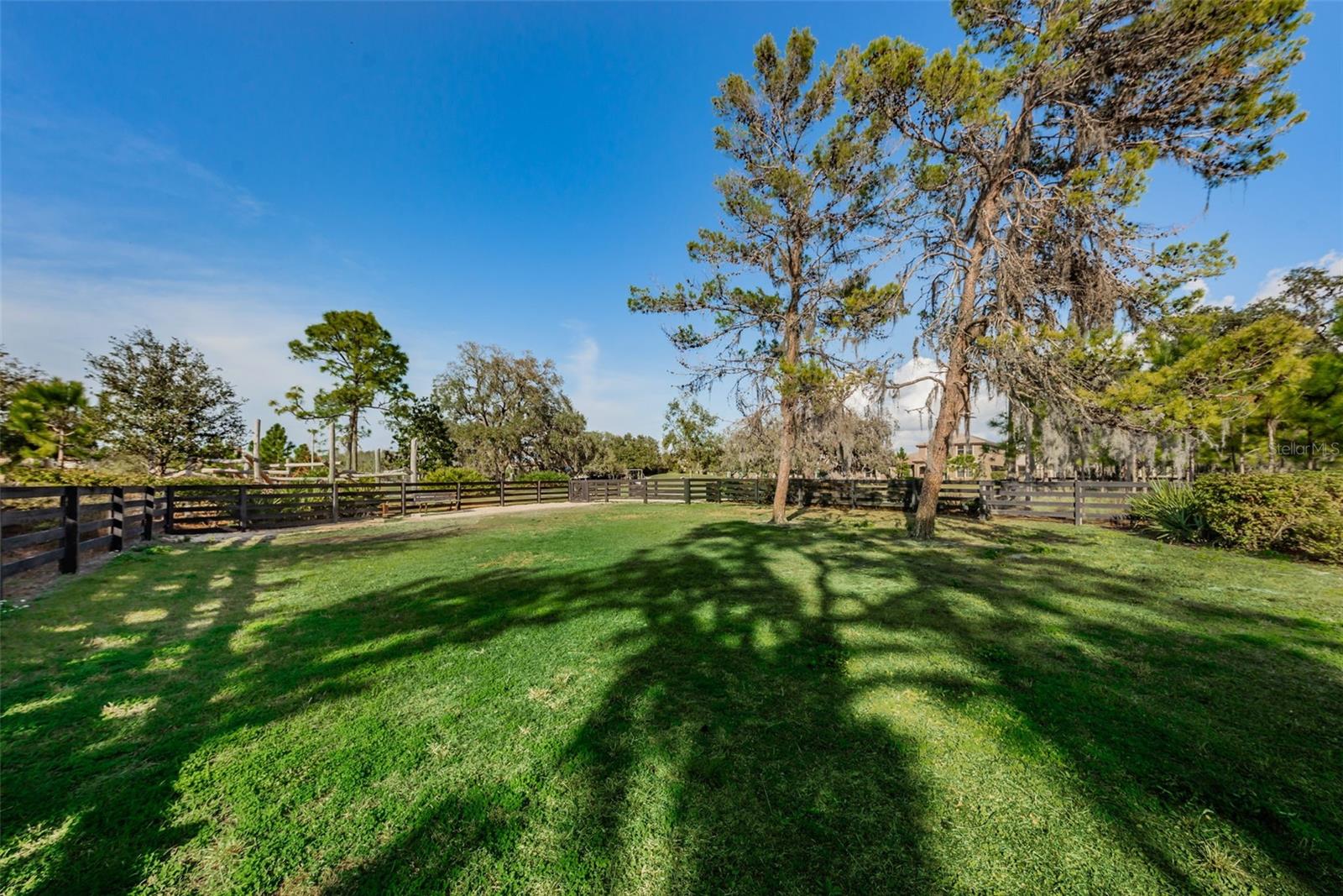 STARKEY RANCH PH 1 PCLS 8 & 9 - Residential Lease