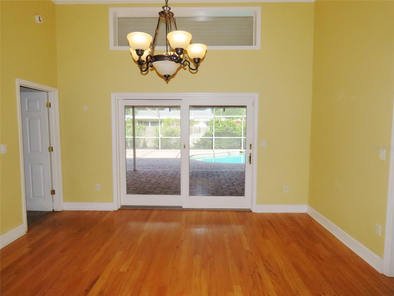 PINE VALLEY - Residential