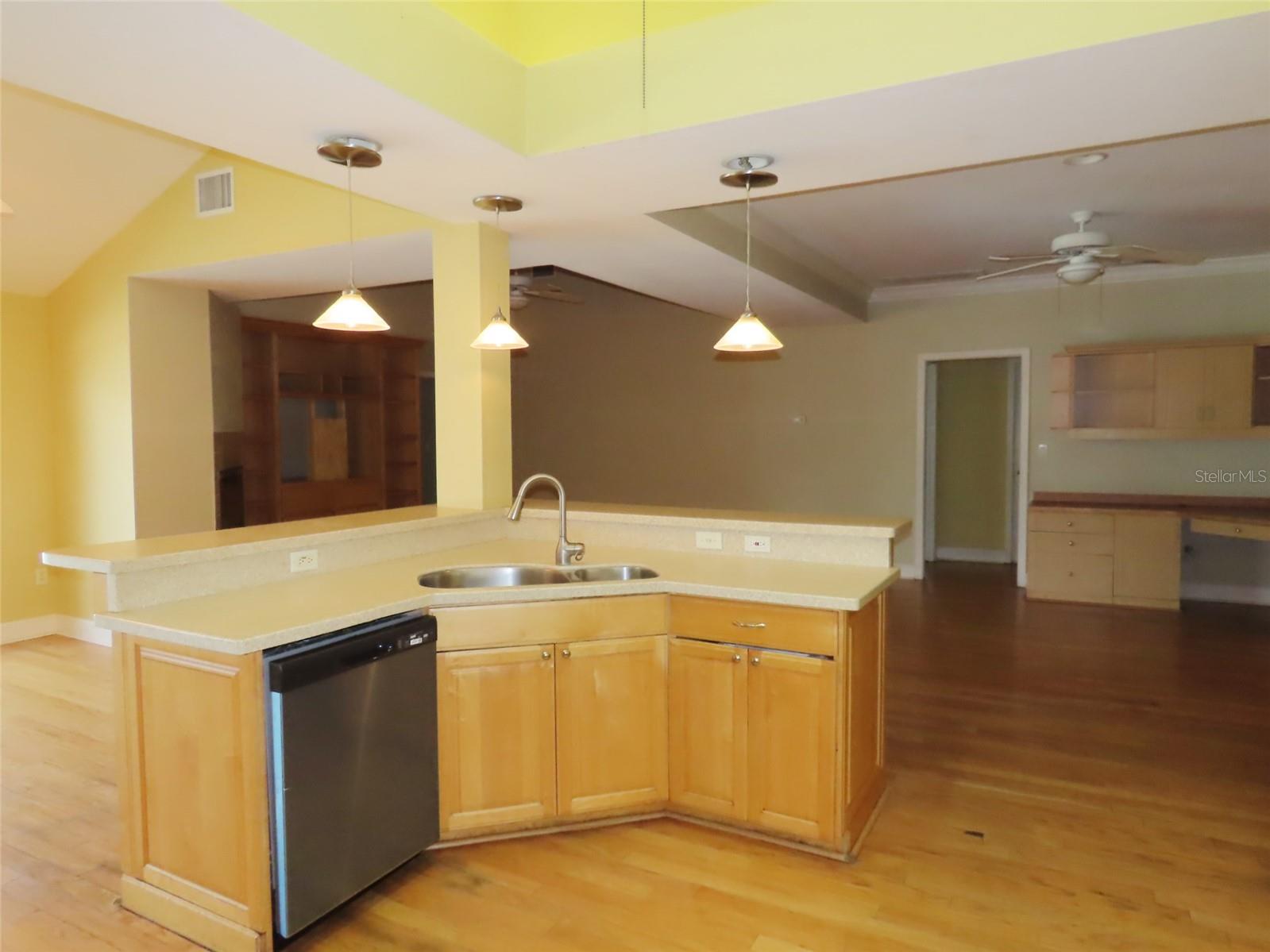 PINE VALLEY - Residential