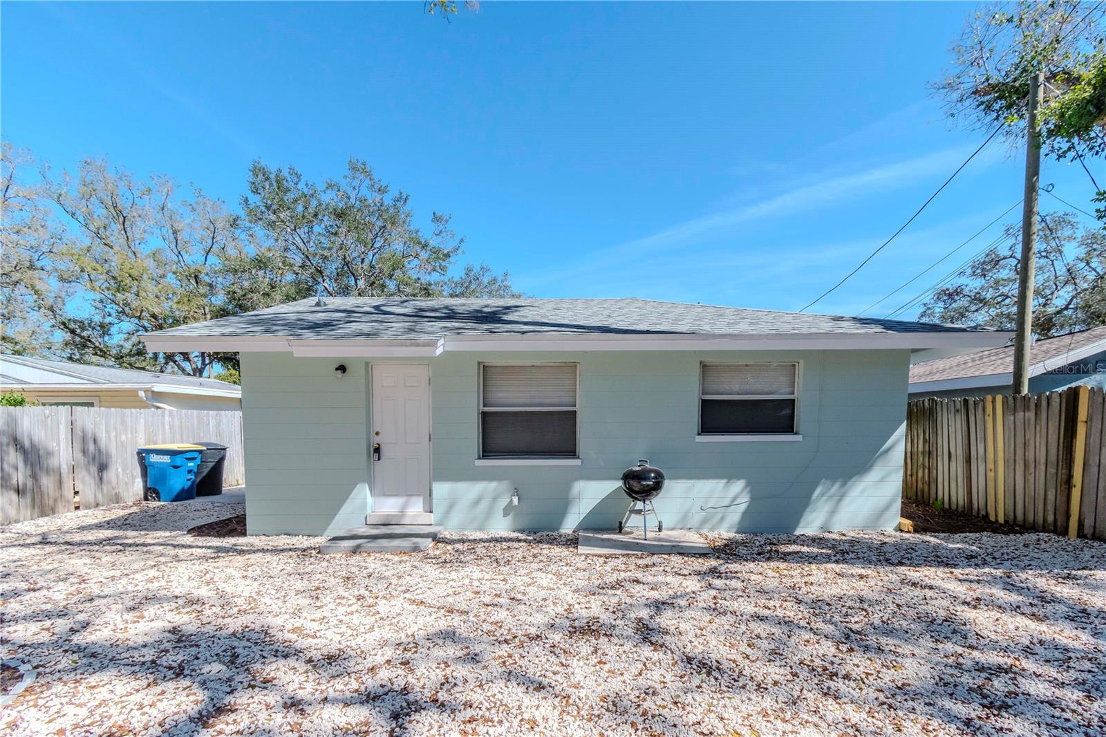 LAKEVIEW HEIGHTS - Residential Income