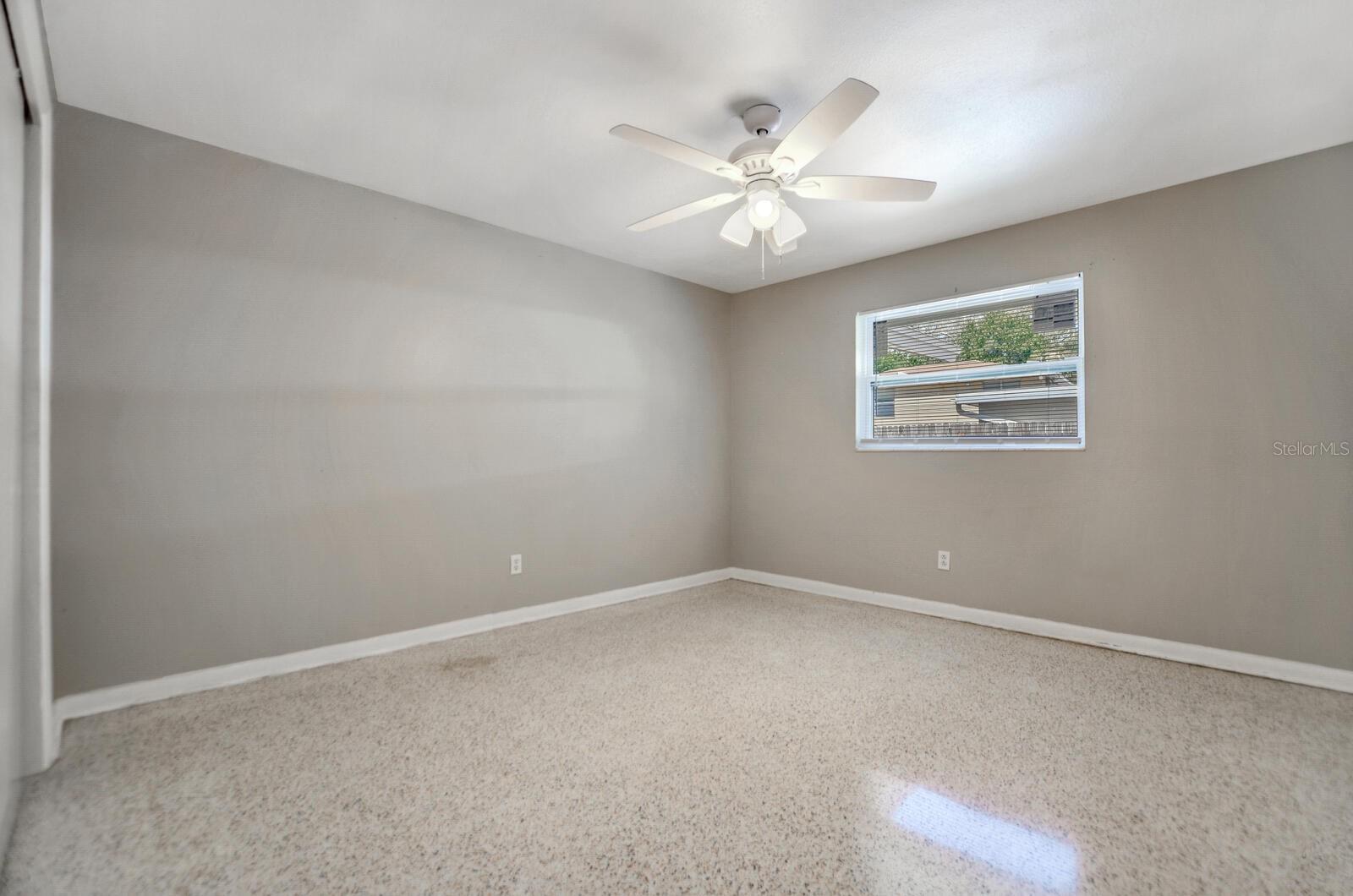 LAKEVIEW HEIGHTS - Residential Income
