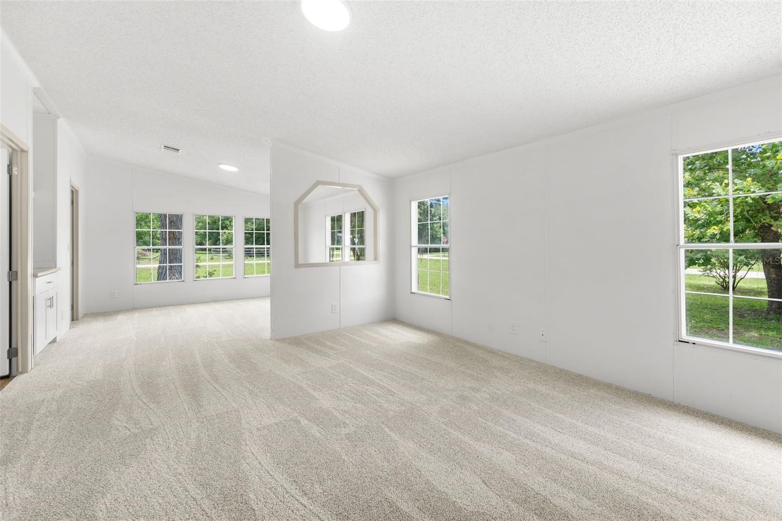 WILLISTON HIGHLANDS - Residential
