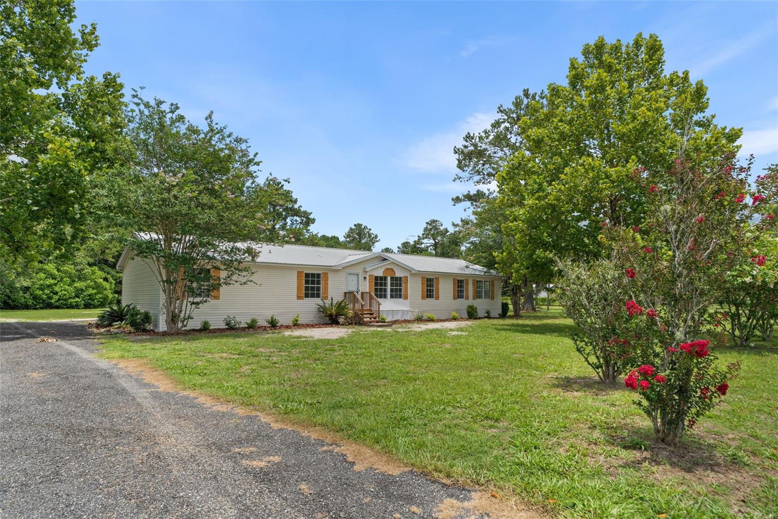 WILLISTON HIGHLANDS - Residential