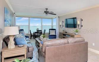 MADEIRA VISTA CONDO - Residential