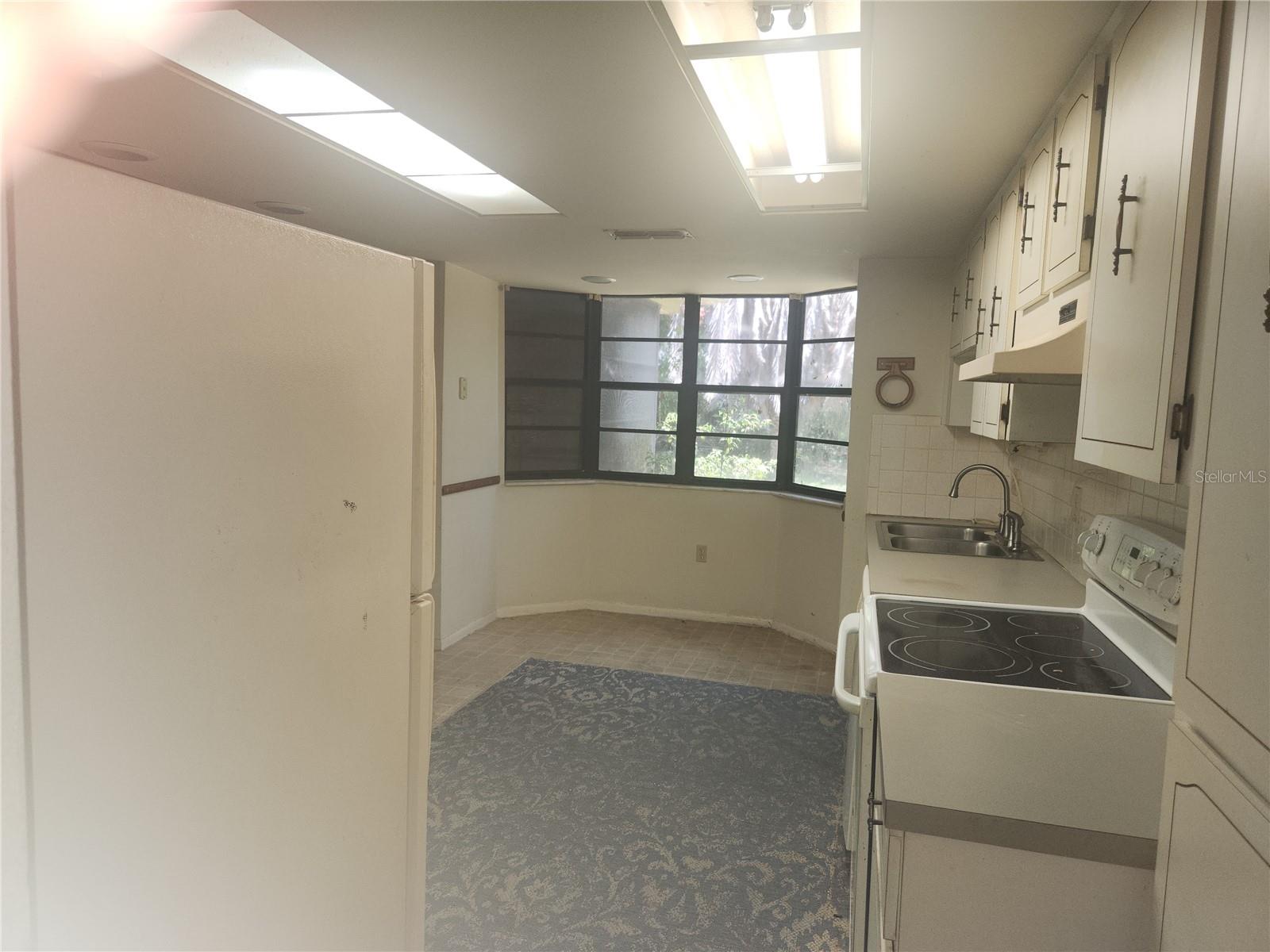 FOREST OAKS - Residential