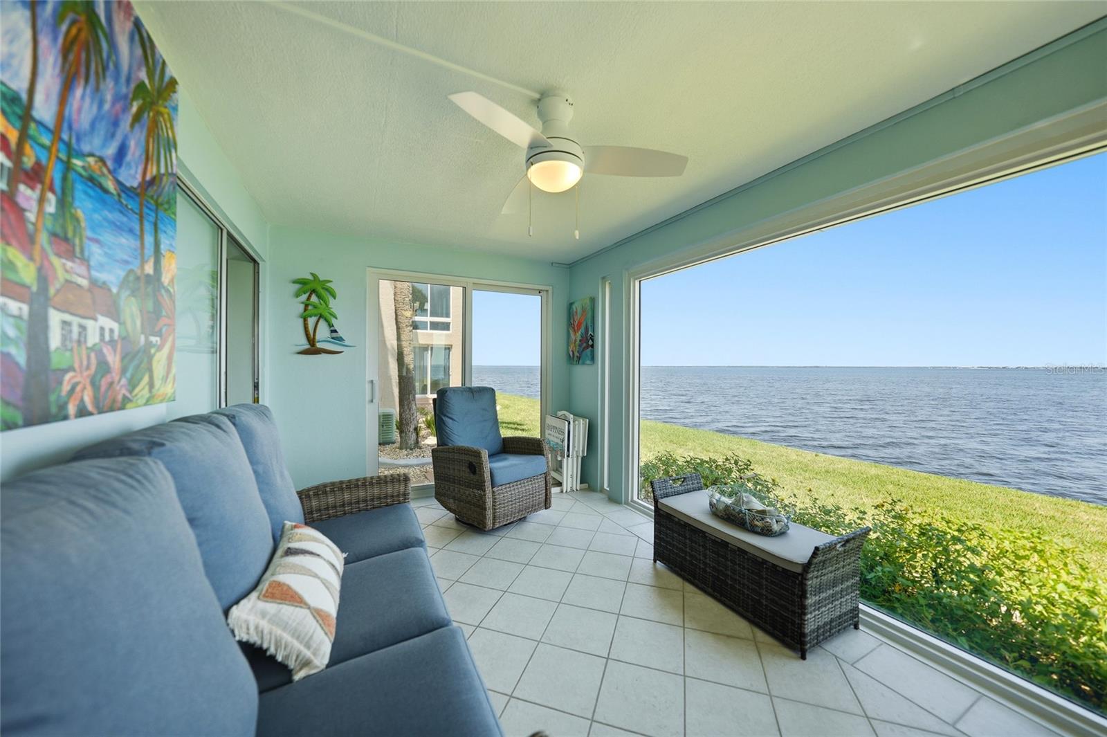 COLONY POINT - Residential
