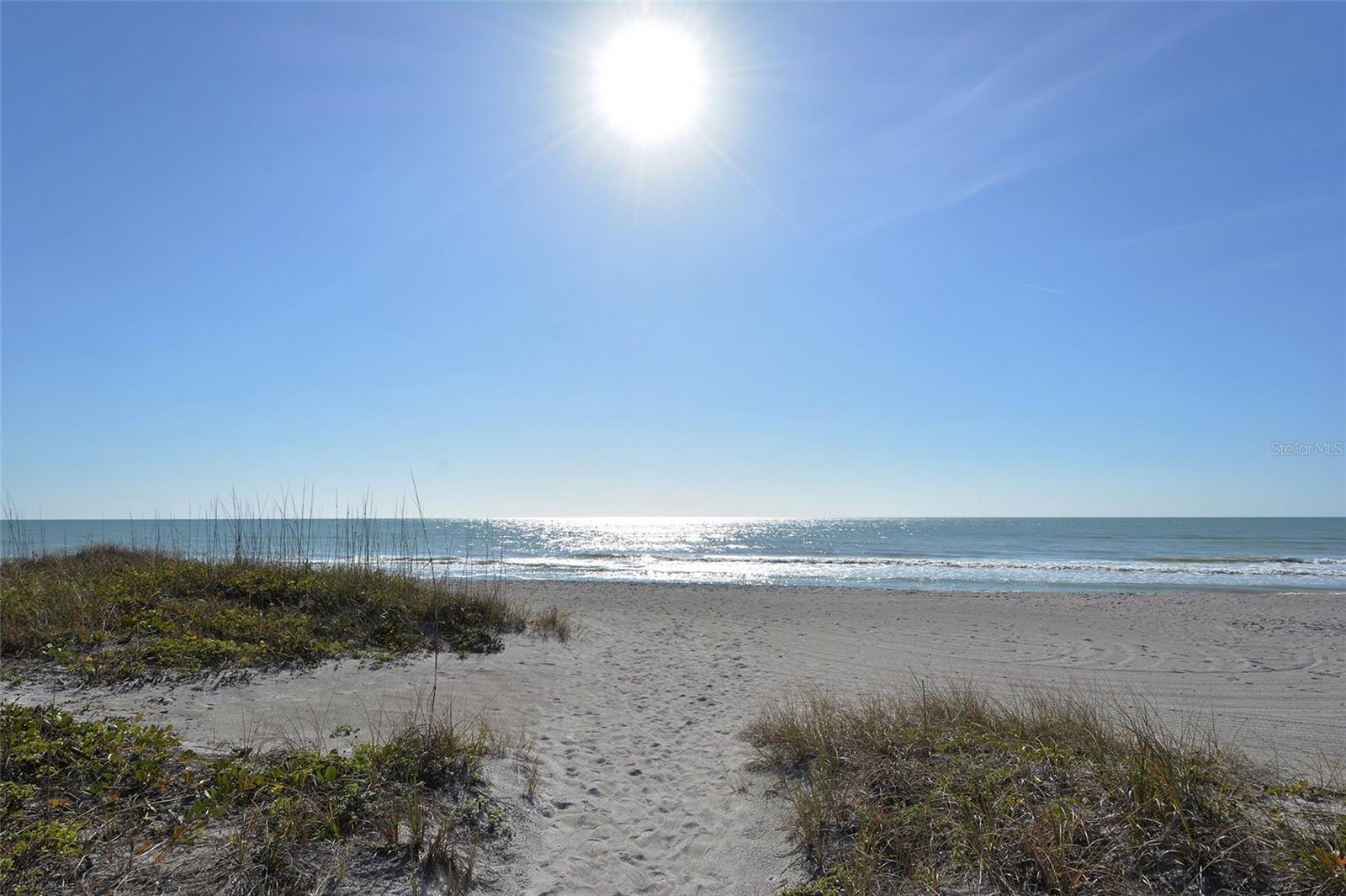 BAY ISLES - Residential