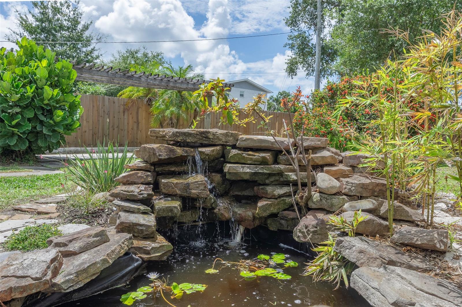 SUN DECK HOMESITES - Residential