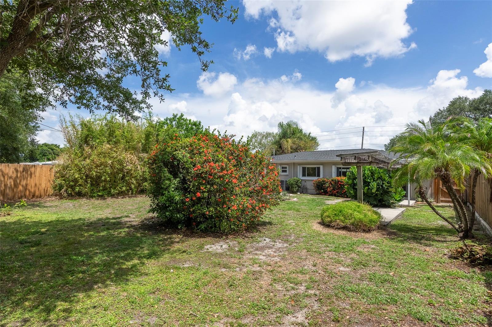 SUN DECK HOMESITES - Residential