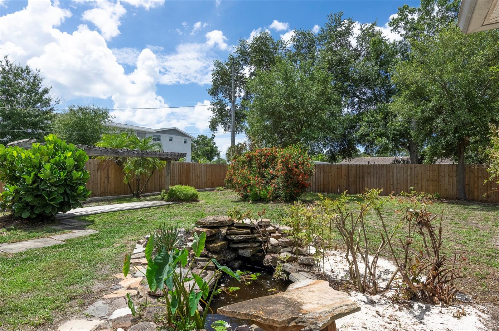 SUN DECK HOMESITES - Residential
