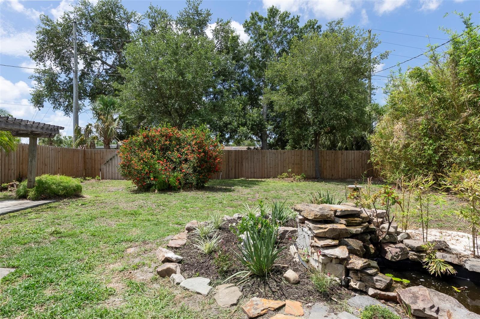 SUN DECK HOMESITES - Residential