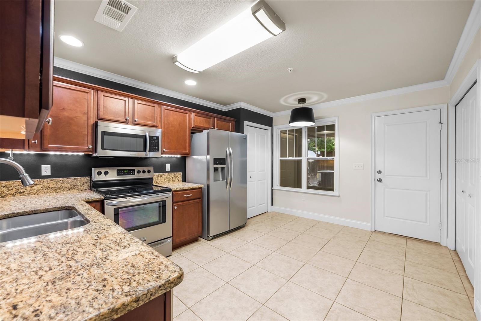 HAILEY FOREST CONDO - Residential