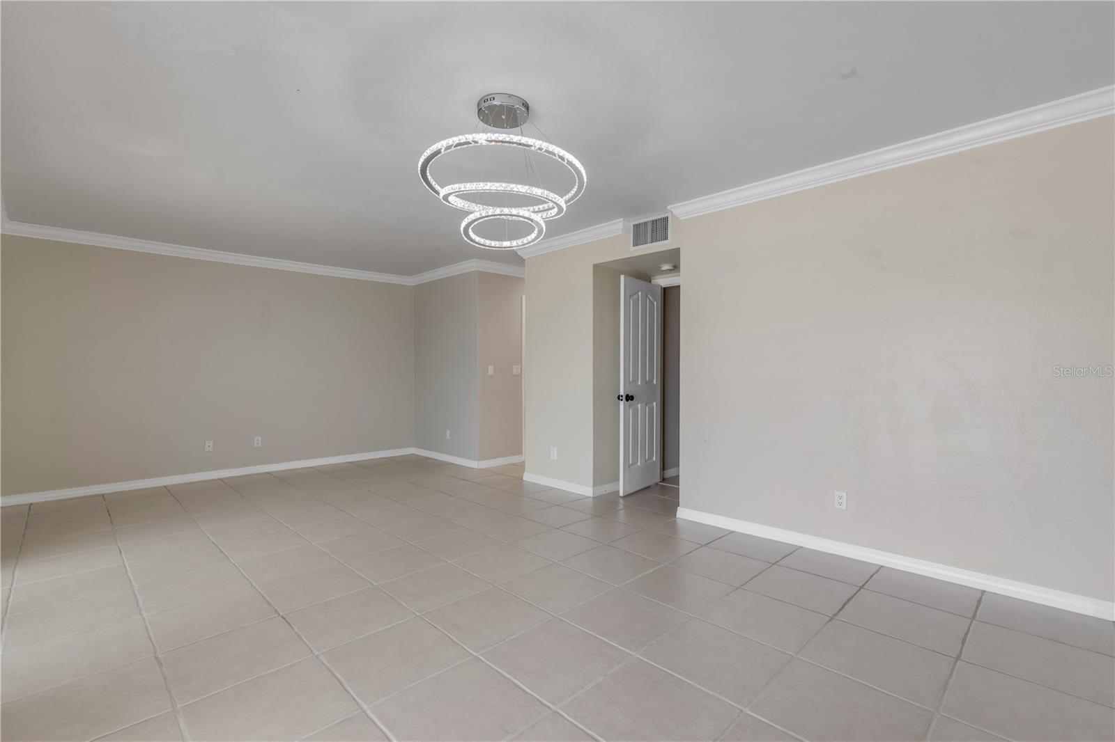 CLUB OCEANIA CONDO PH 01 & 02 - Residential
