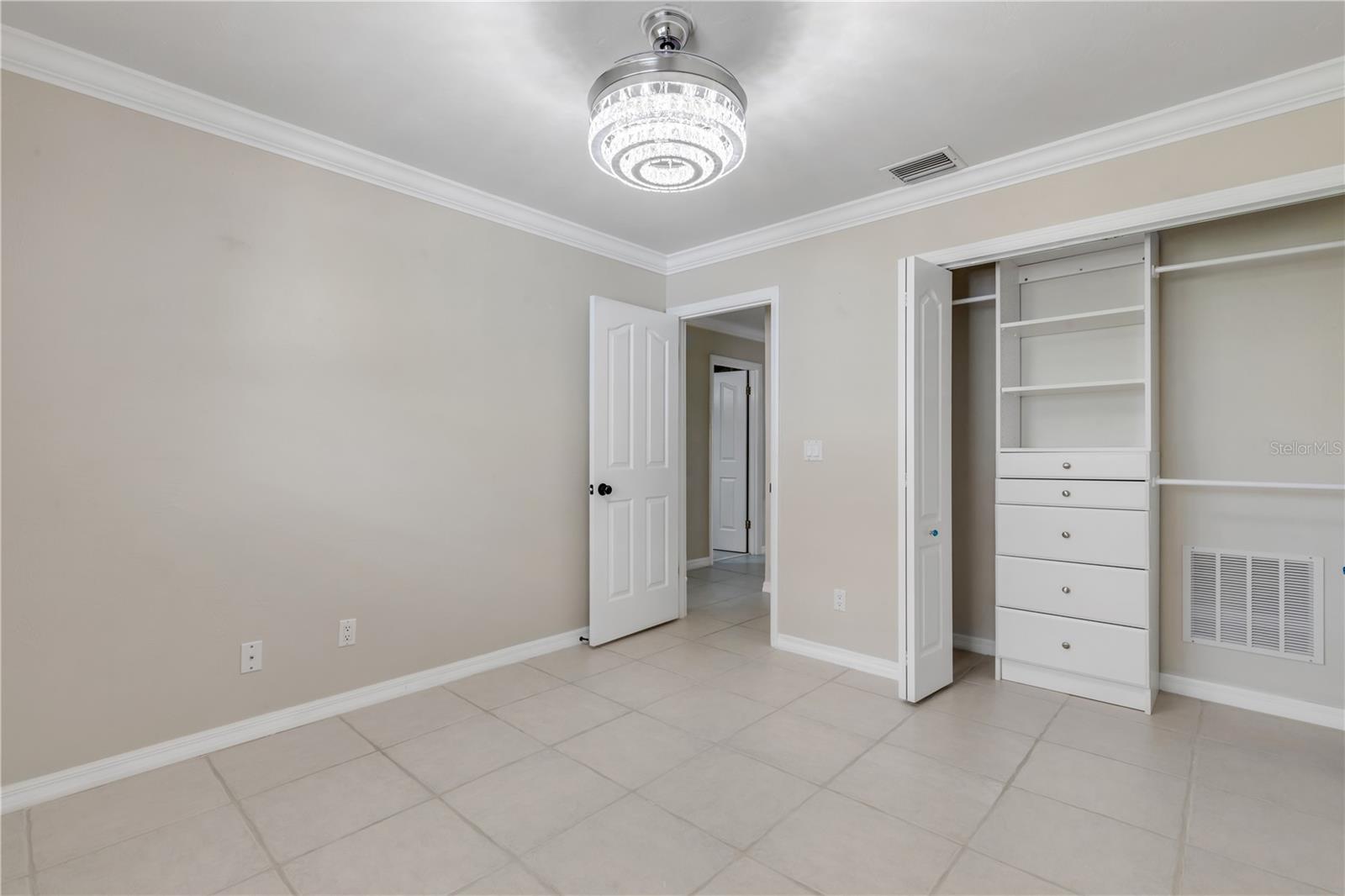 CLUB OCEANIA CONDO PH 01 & 02 - Residential