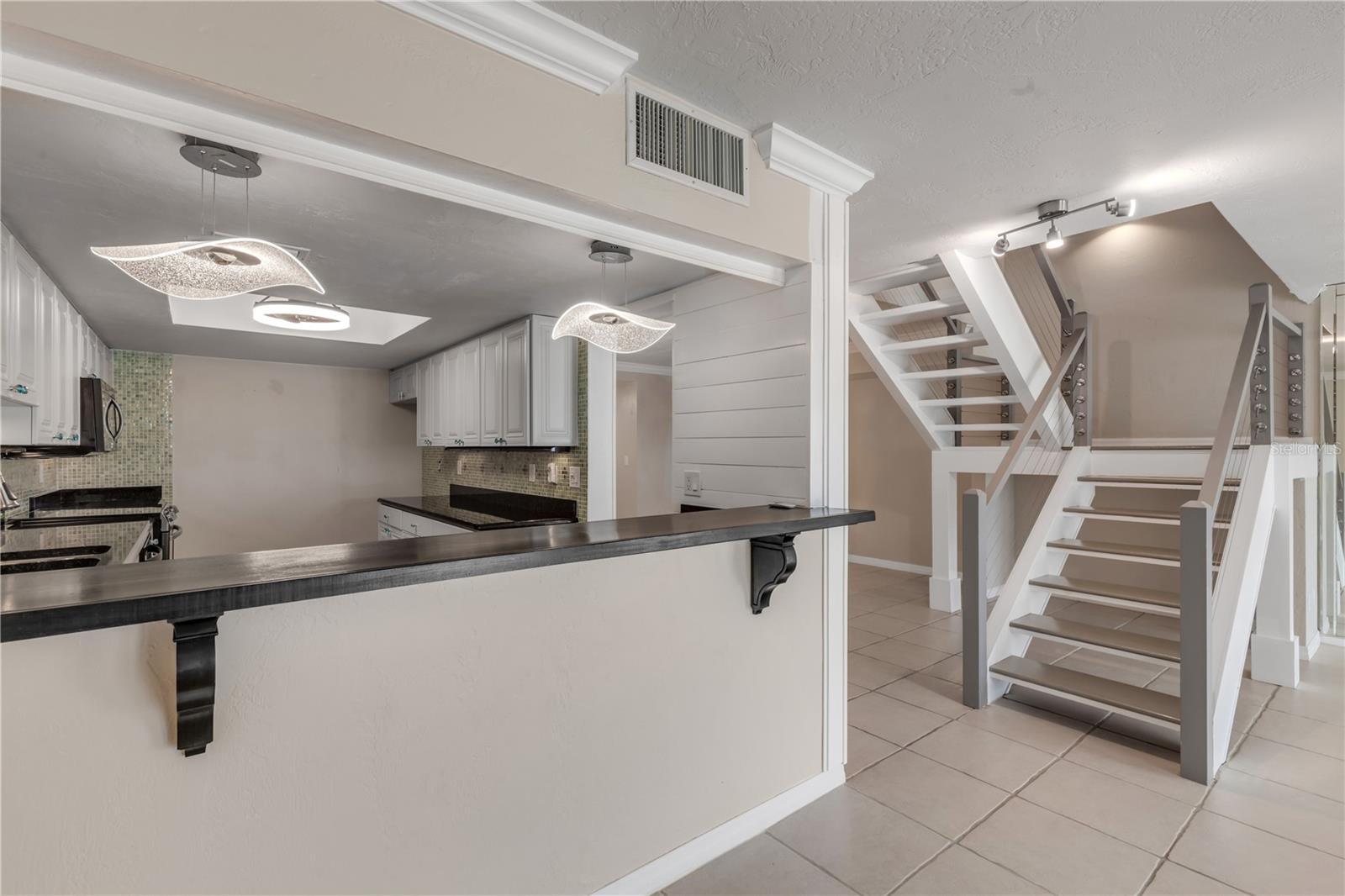 CLUB OCEANIA CONDO PH 01 & 02 - Residential
