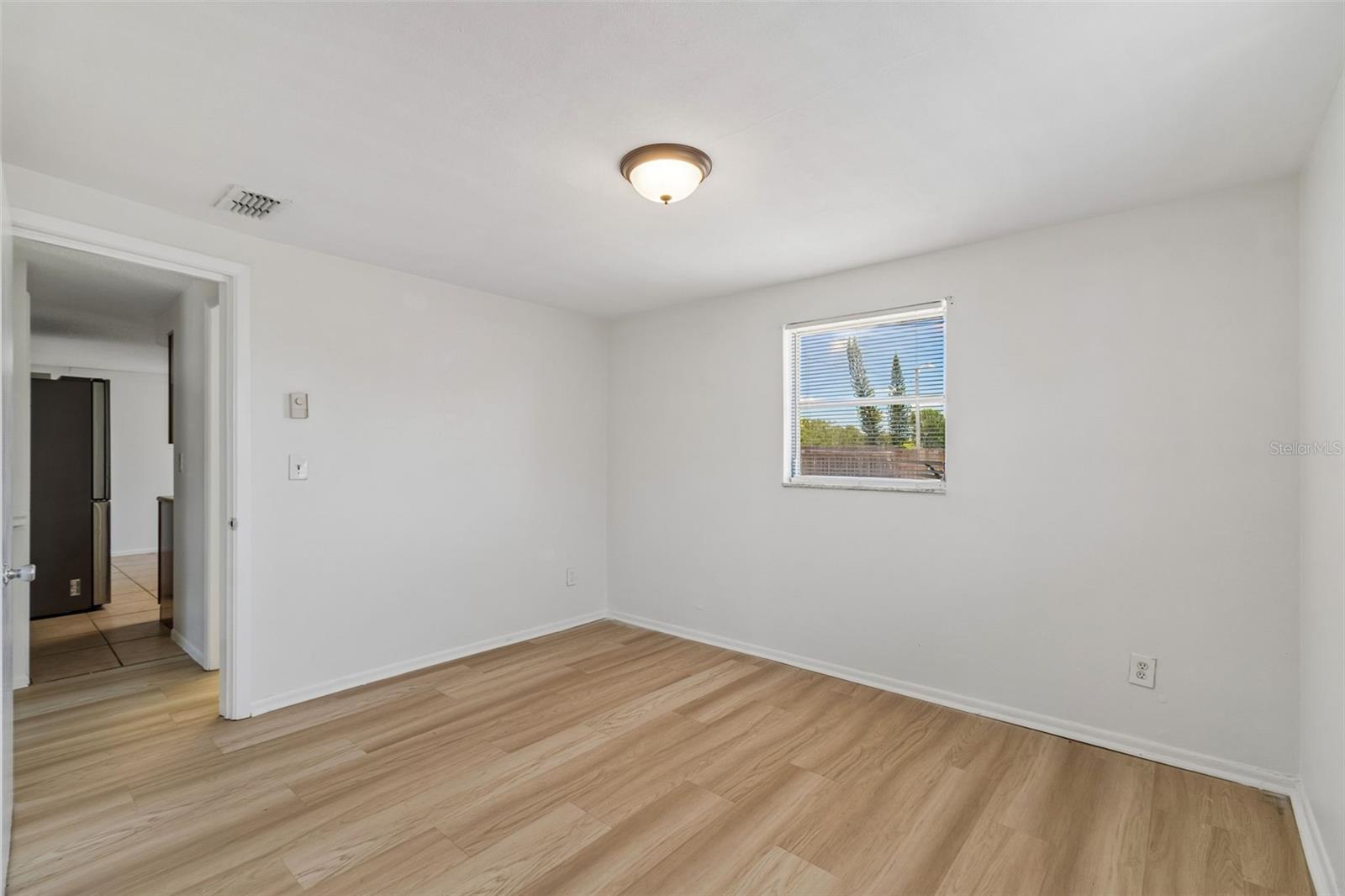 BEACON SQUARE - Residential