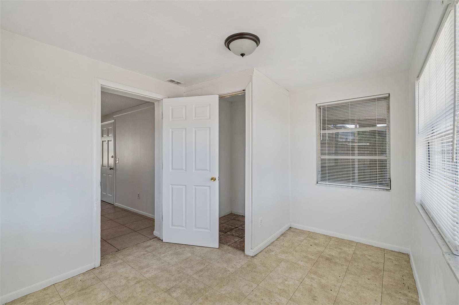 BEACON SQUARE - Residential