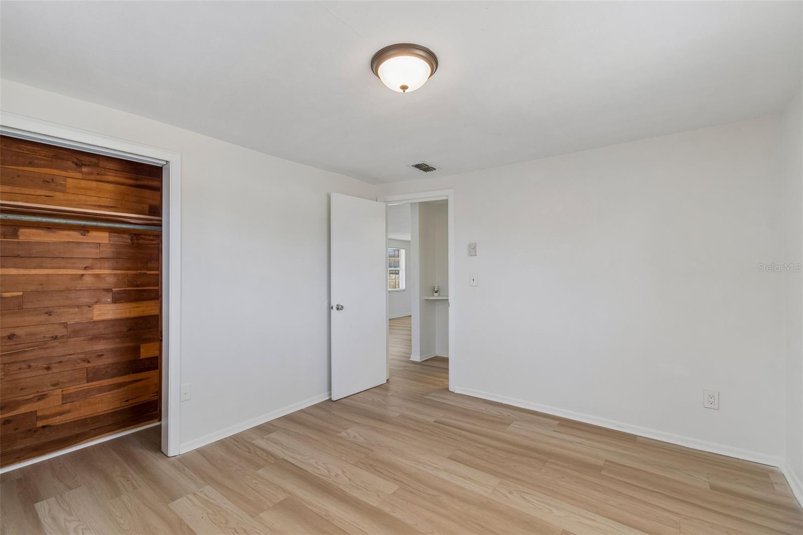 BEACON SQUARE - Residential