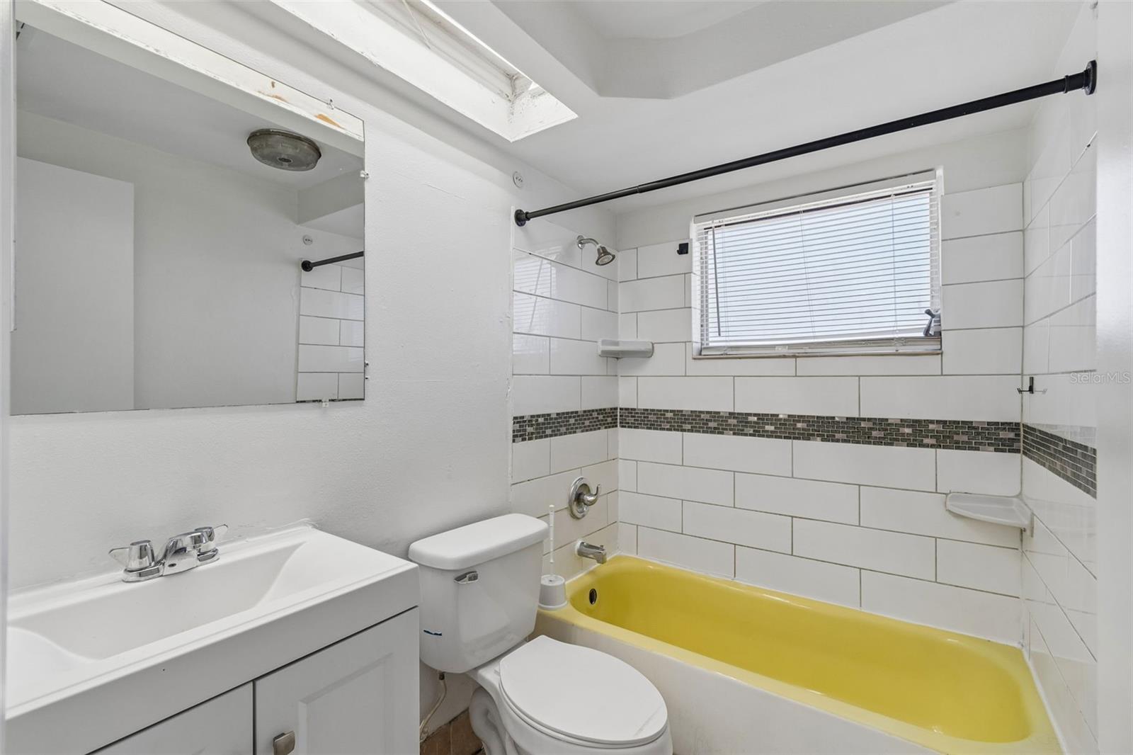 BEACON SQUARE - Residential
