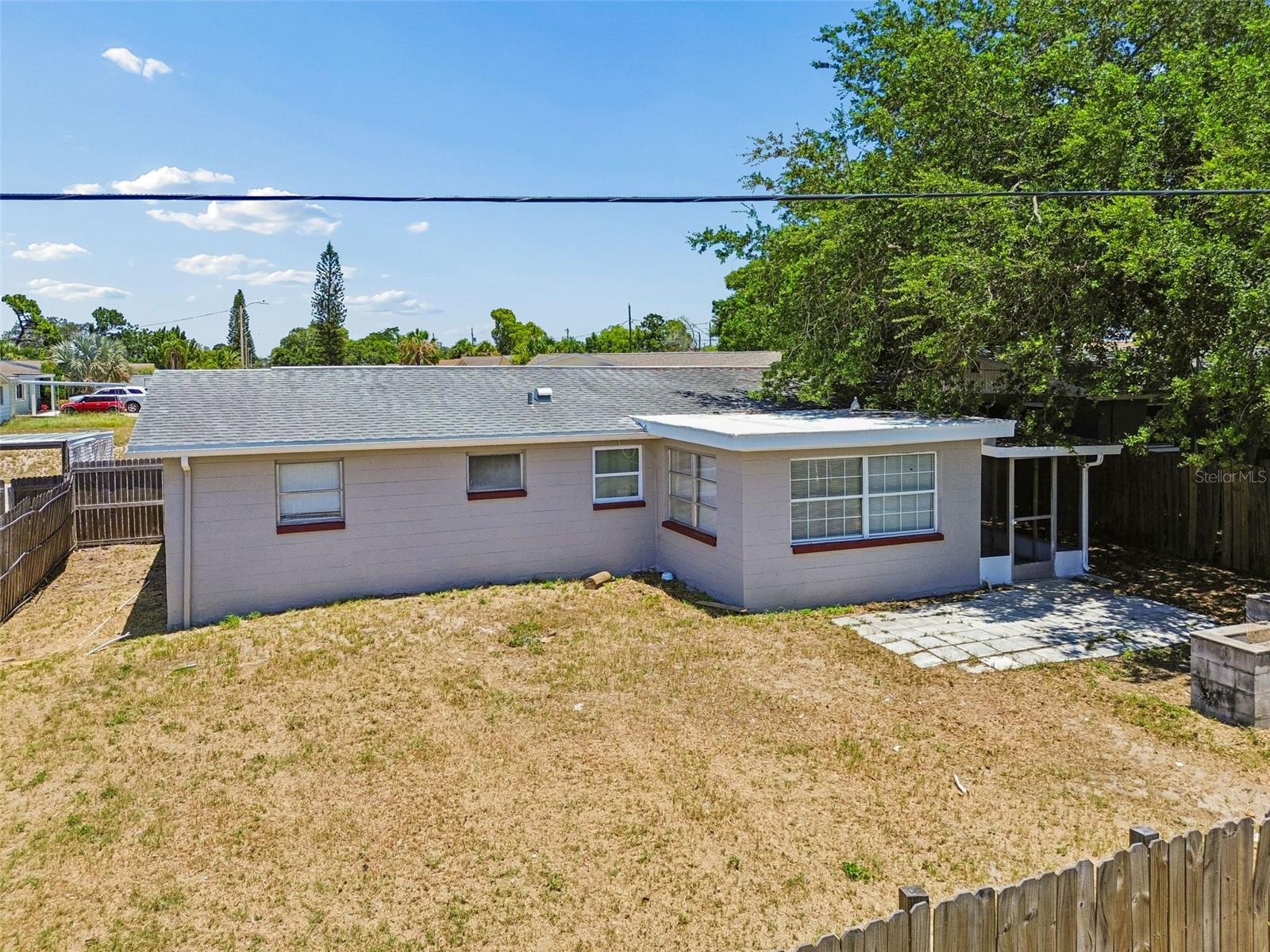 BEACON SQUARE - Residential