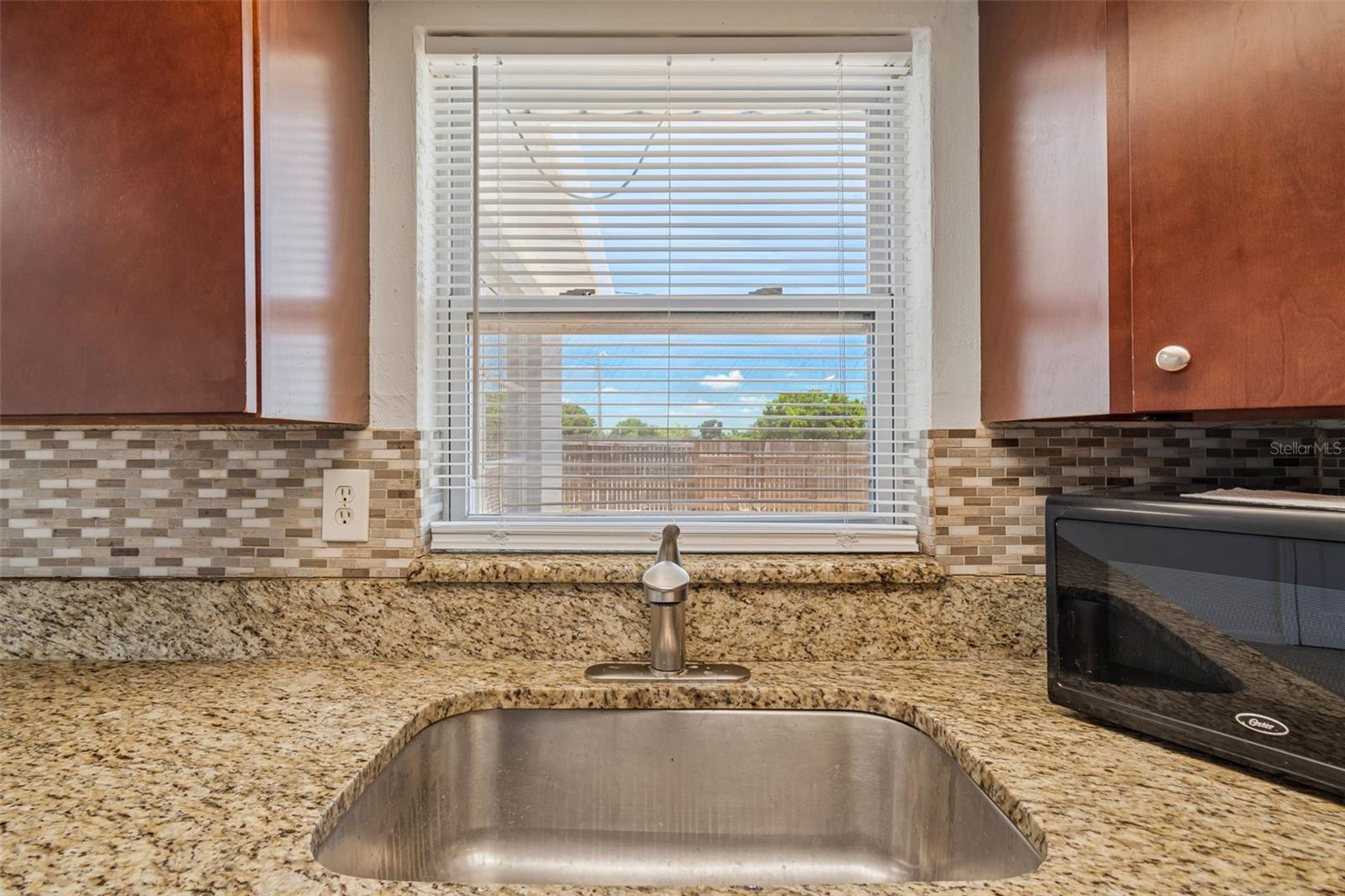 BEACON SQUARE - Residential