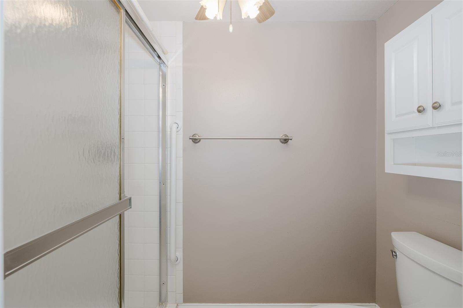 EAST LAKE WOODLANDS - Residential
