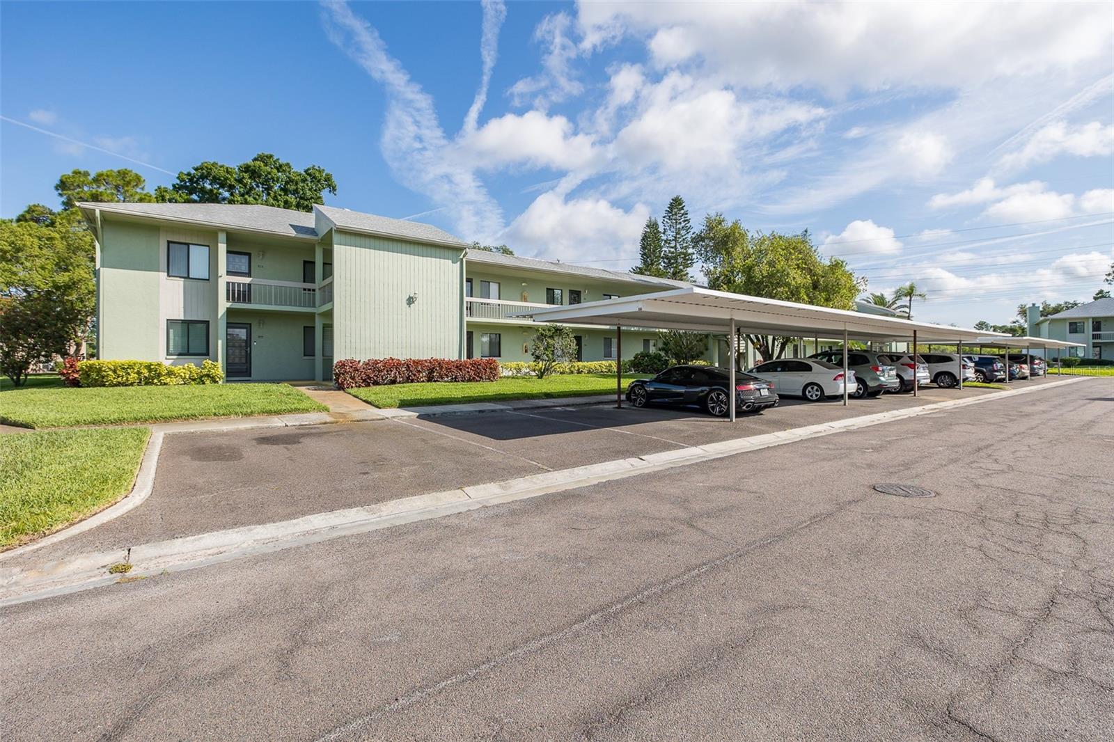 EAST LAKE WOODLANDS - Residential