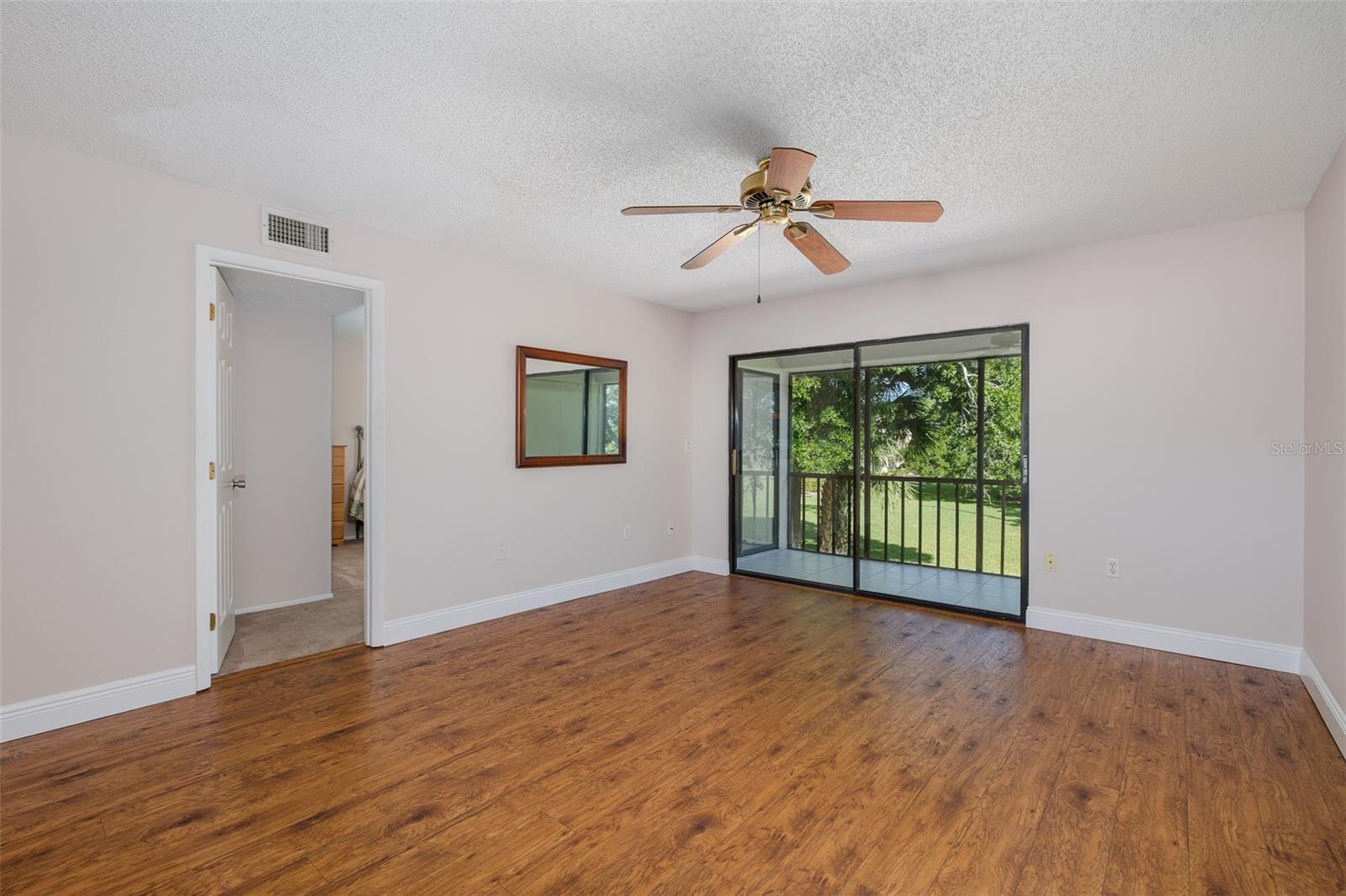 EAST LAKE WOODLANDS - Residential