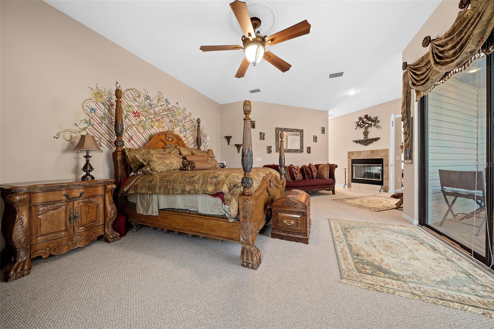 WOODLAND ESTATES - Residential