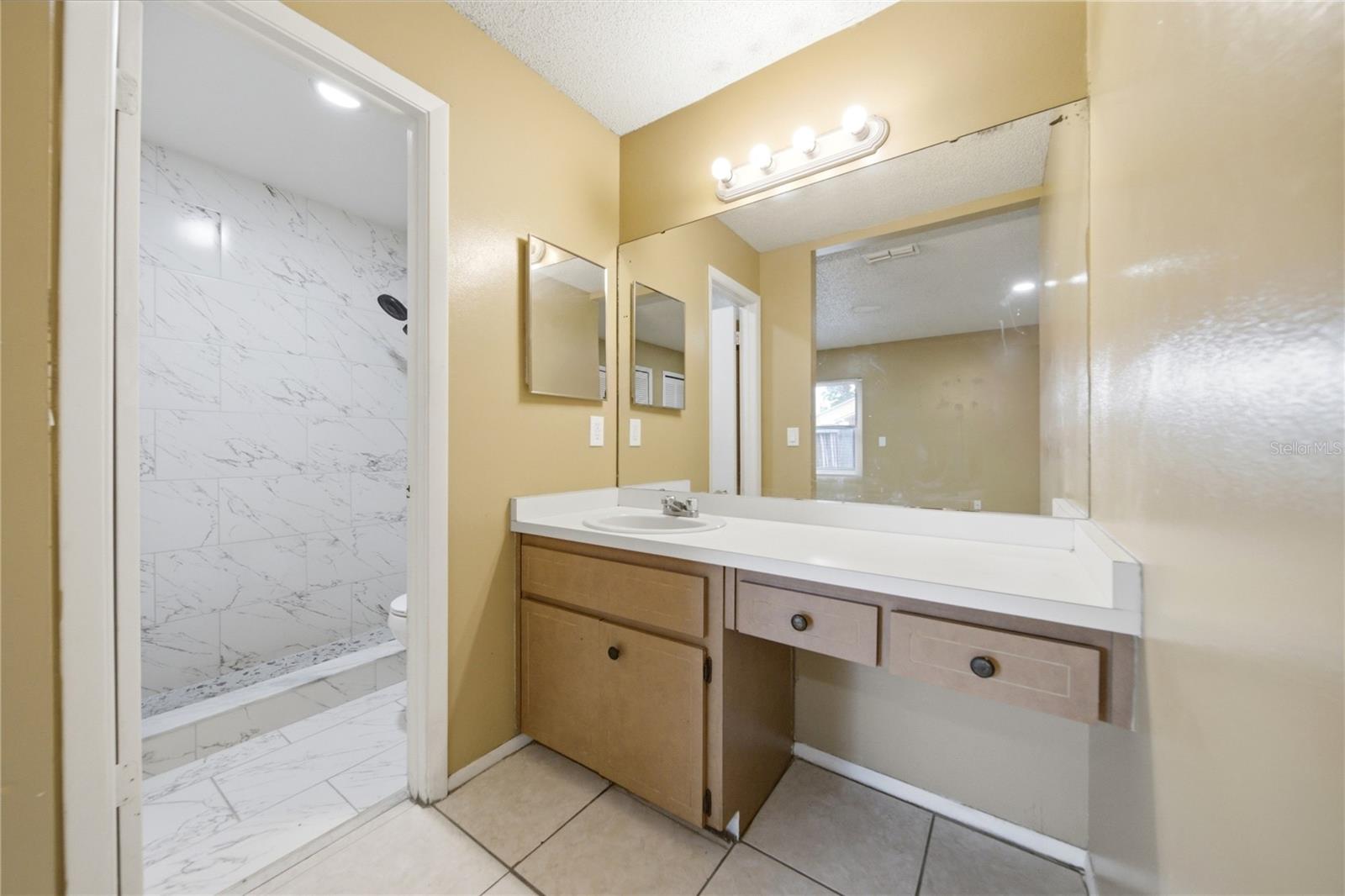 GREENVIEW AT SILVER PINES - Residential
