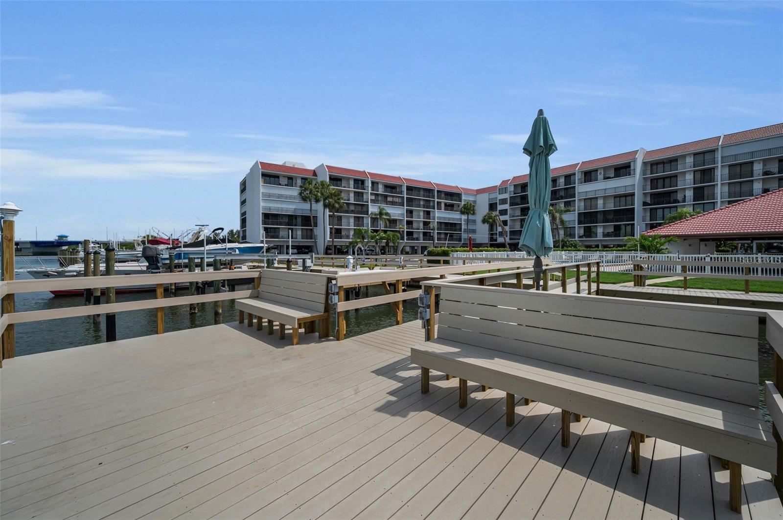 VISTA BAY CONDO I PH I - Residential
