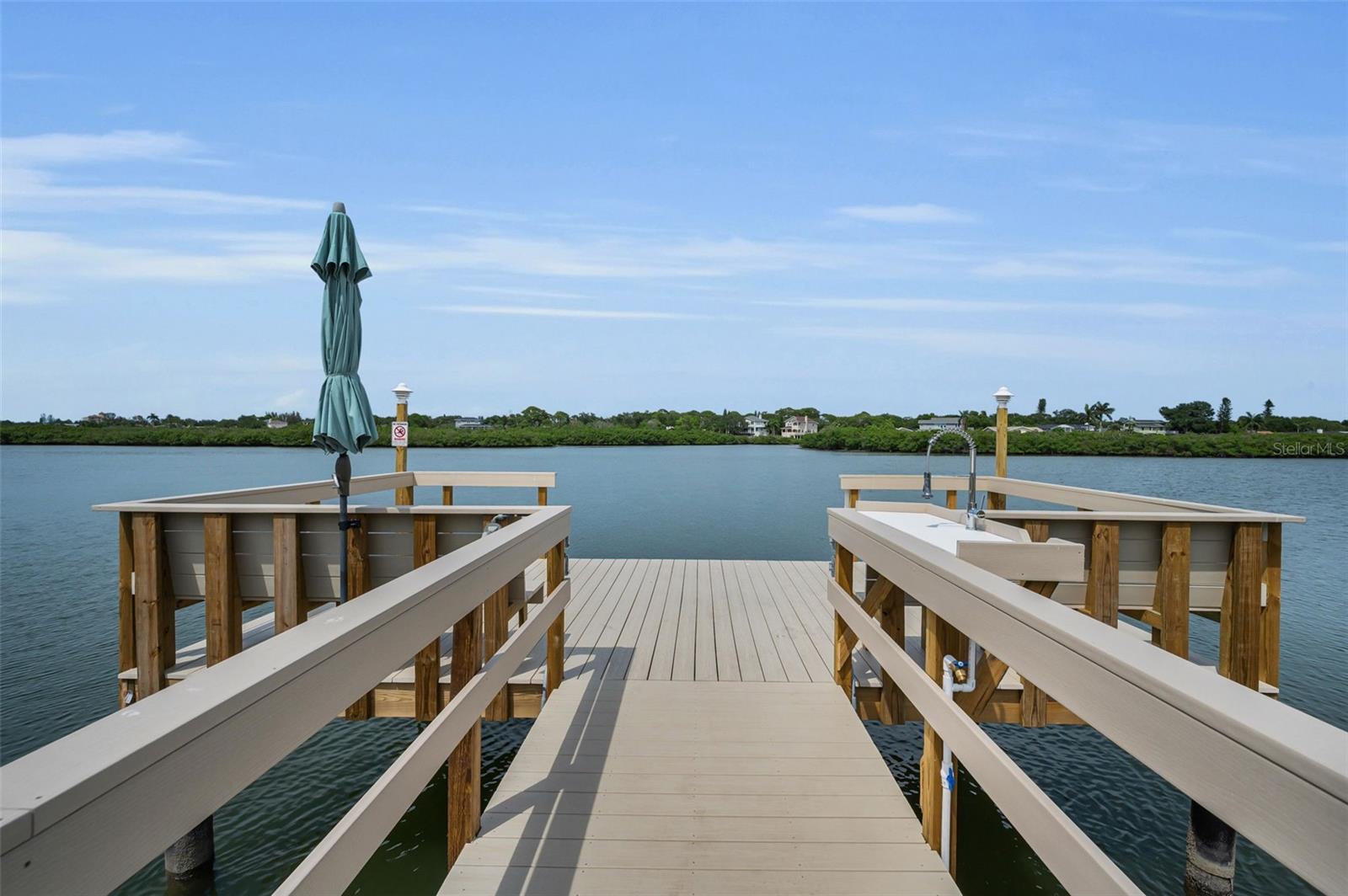 VISTA BAY CONDO I PH I - Residential
