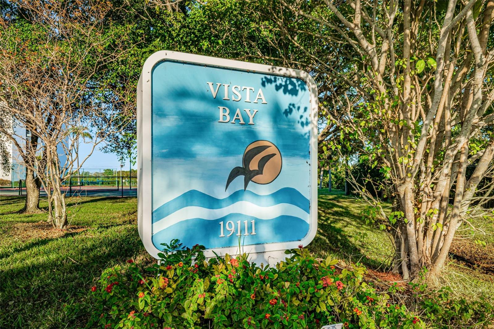VISTA BAY CONDO I PH I - Residential