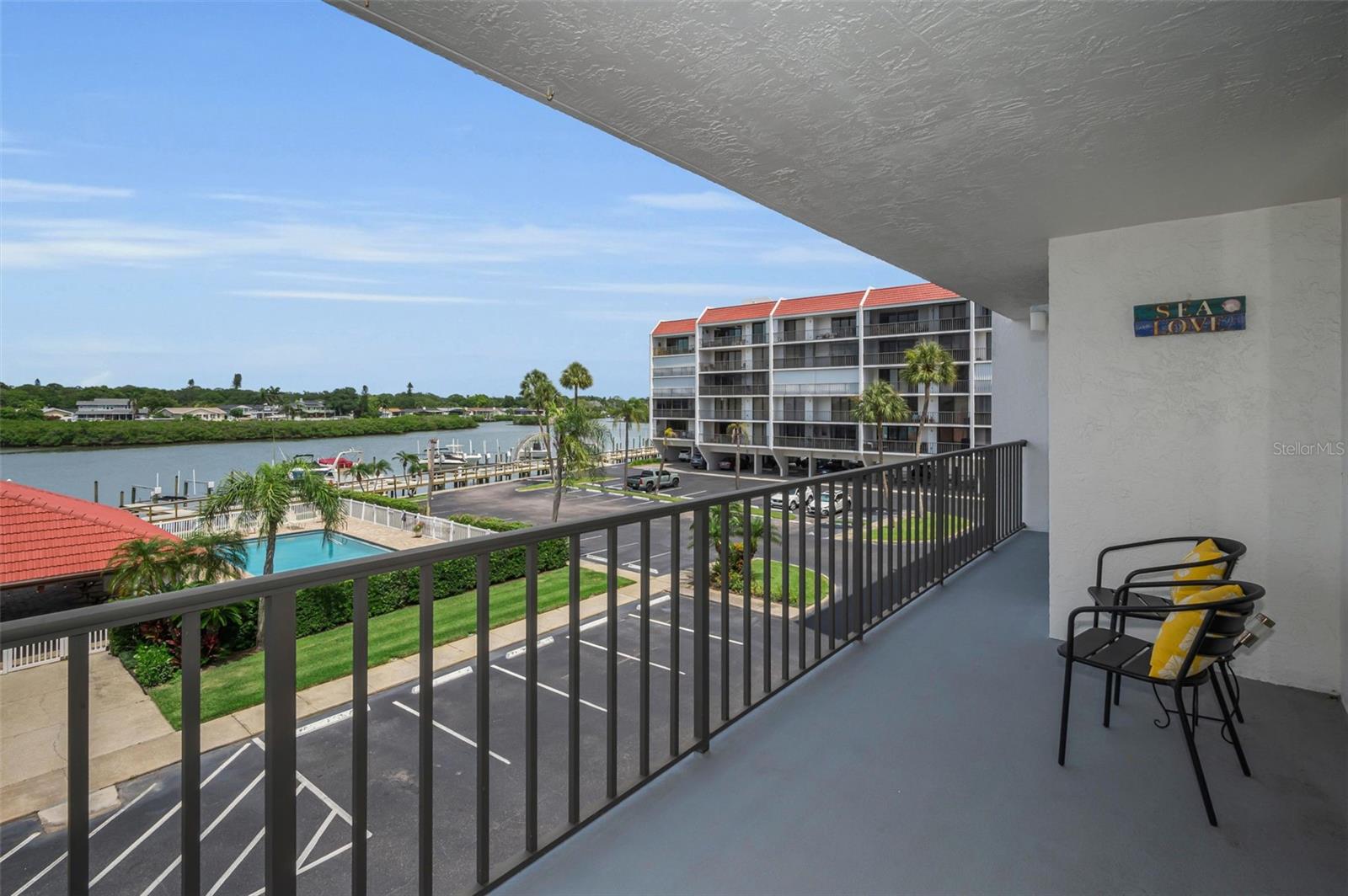 VISTA BAY CONDO I PH I - Residential