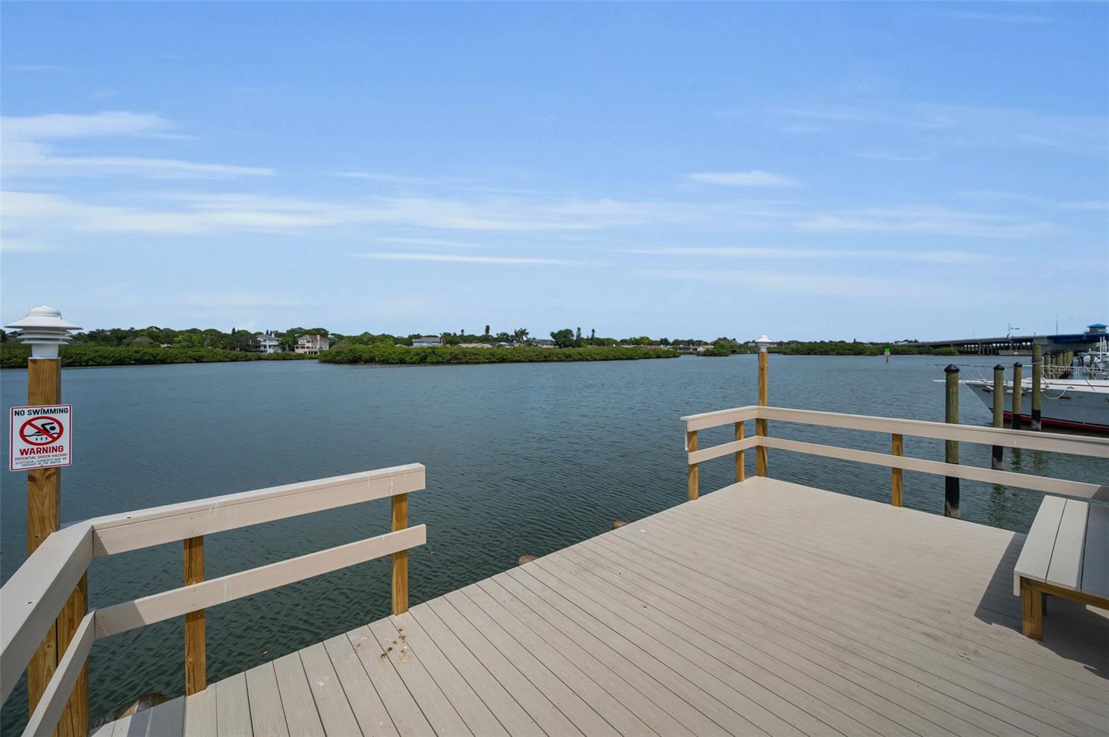 VISTA BAY CONDO I PH I - Residential
