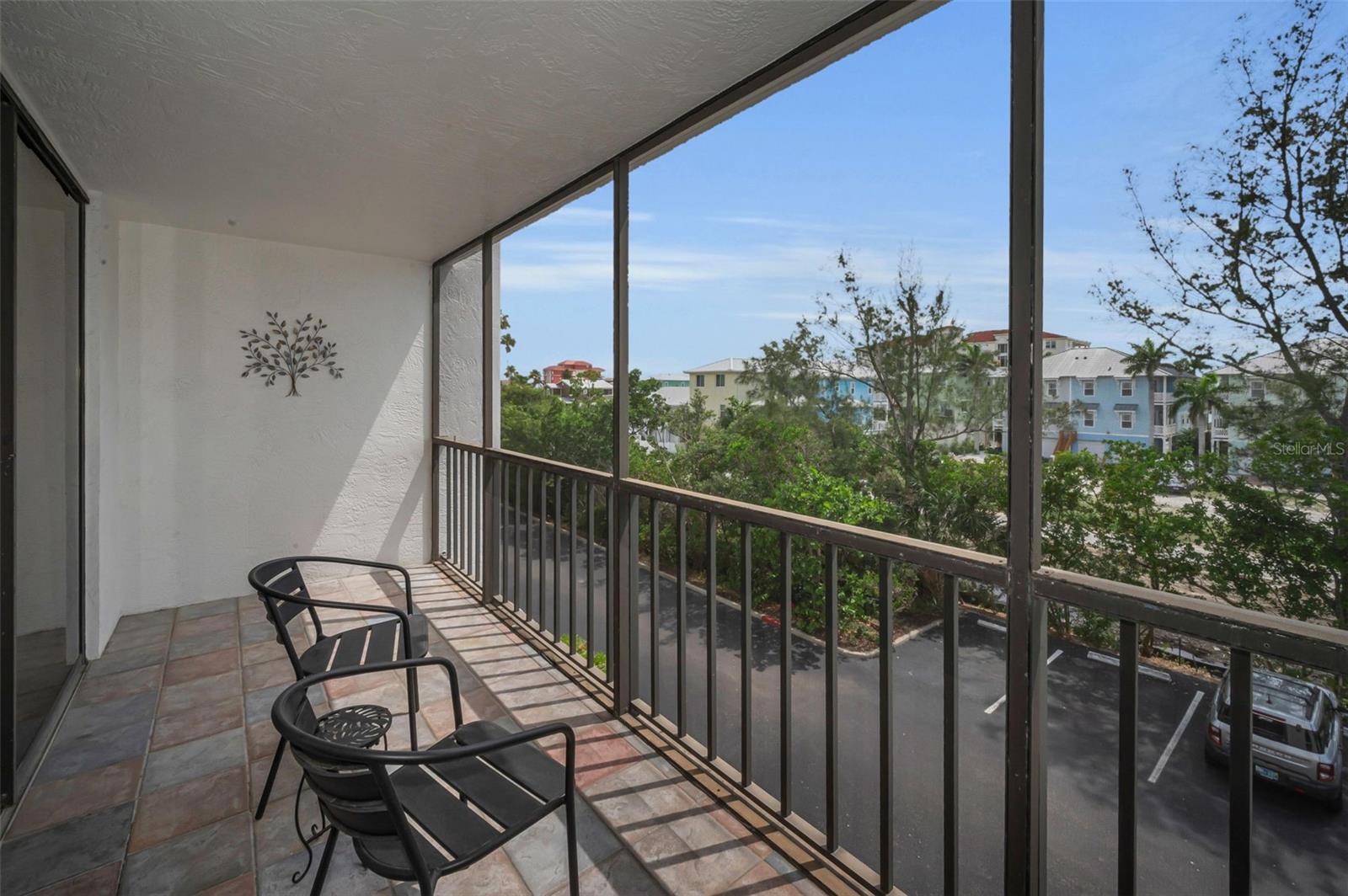VISTA BAY CONDO I PH I - Residential