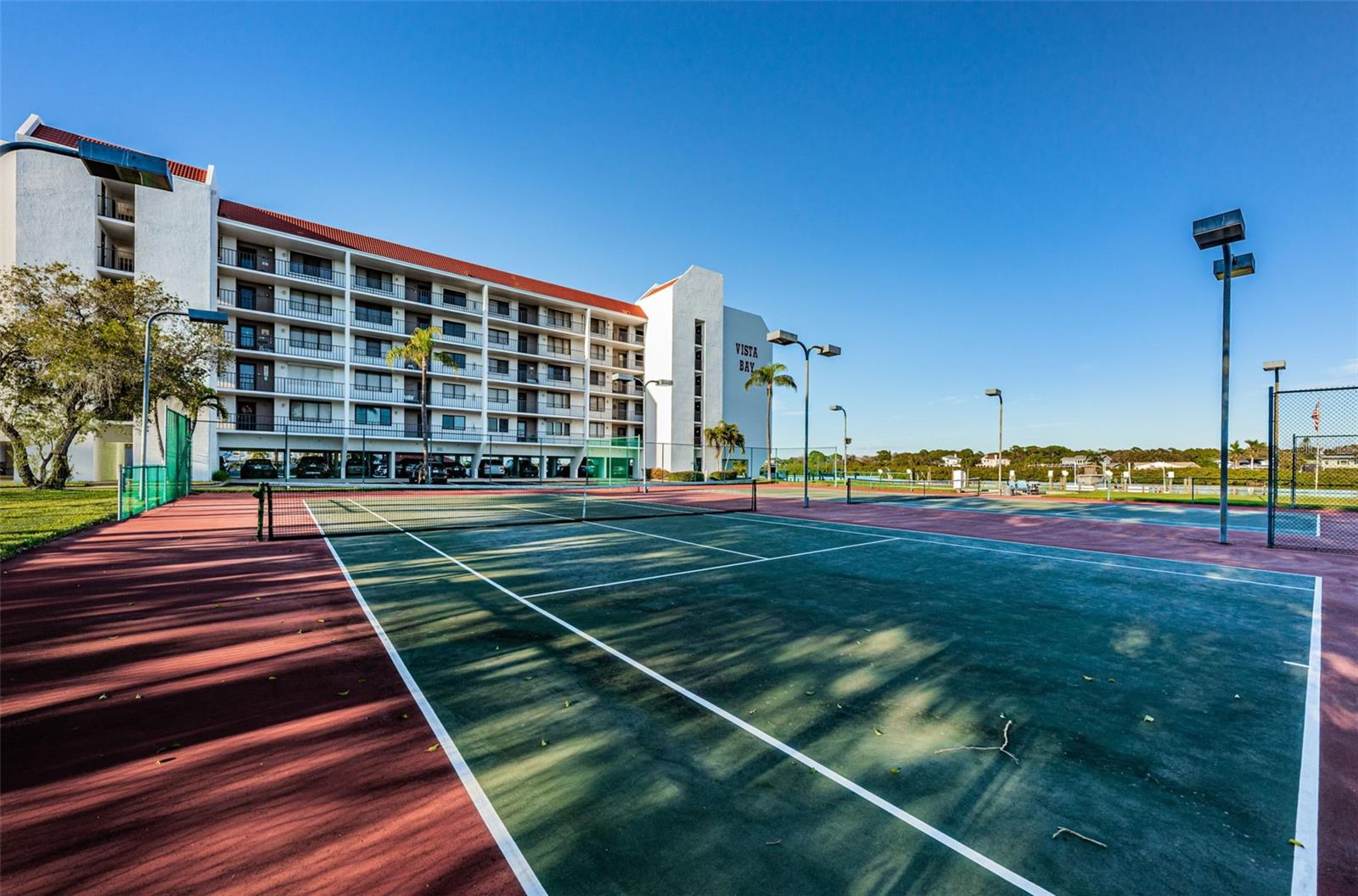 VISTA BAY CONDO I PH I - Residential
