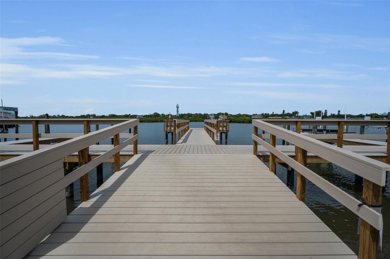 VISTA BAY CONDO I PH I - Residential