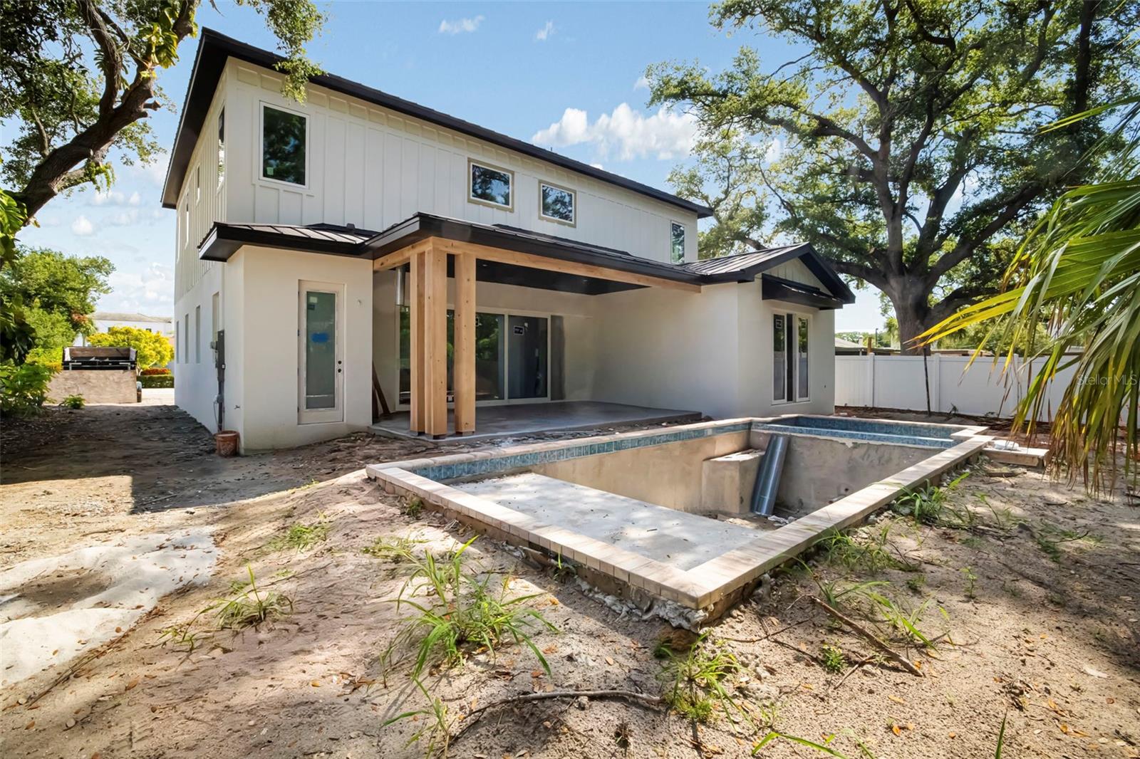 LOMA LINDA PARK RESUB - Residential