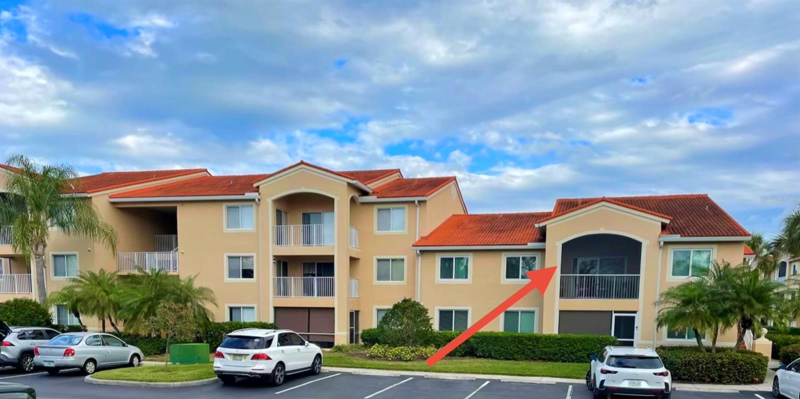 This TROPICAL AND TRANQUIL condo (can be sold with or without furnishings) has an inside unit washer and dryer.  Features include 3 bedrooms, 2 full bathrooms with a split floor plan, 2023 HVAC, metal roof, 2023 refrigerator, wood laminate flooring in the living areas, vaulted ceilings AND impact windows and slider doors. (Offered at an additional price of $25,000, is your own private and highly sought after garage for storage or parking).  

So much to love about this gem! A fantastic opportunity to move right in and enjoy or offer as an income producing rental.  The covered and screened balcony is the perfect oasis for relaxing. Pop over to the fitness center or soak in the sun poolside. Spend the day at nearby Jaycee Beach or enjoy the shops and restaurants along Ocean Drive. Welcome to PARADISE!