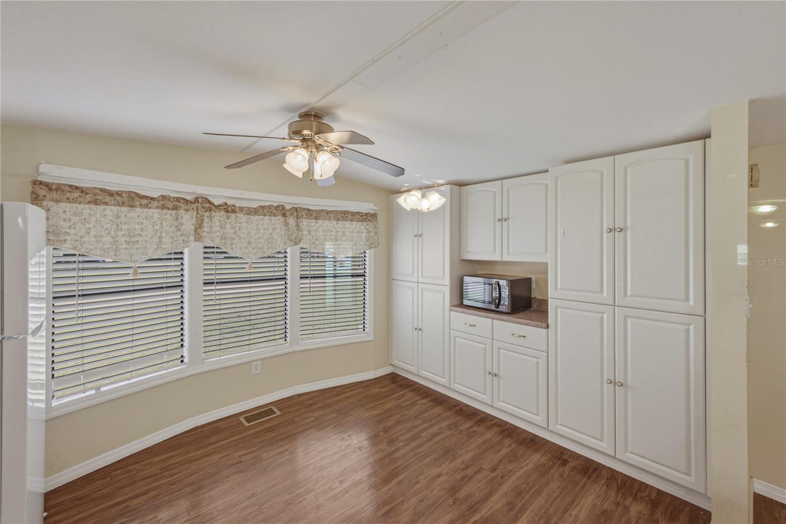ZEPHYRHILLS COLONY CO - Residential