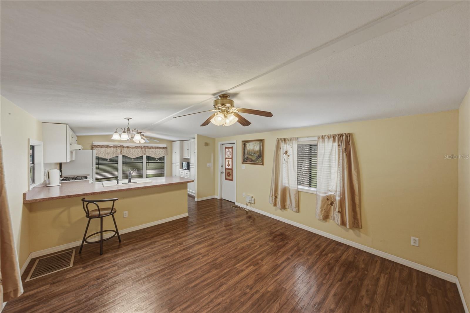 ZEPHYRHILLS COLONY CO - Residential