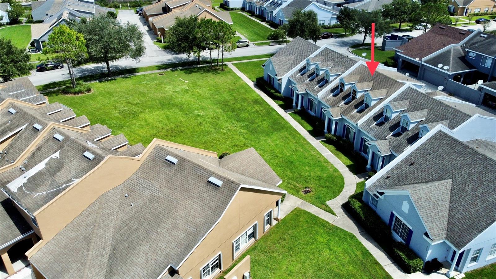 ISLAND WALK 49 71 - Residential Lease