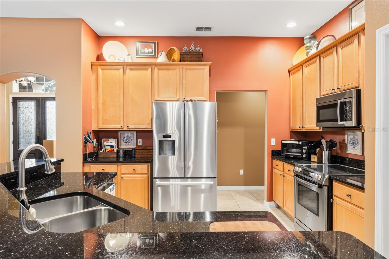 LAKE RIDGE CLUB SUB - Residential