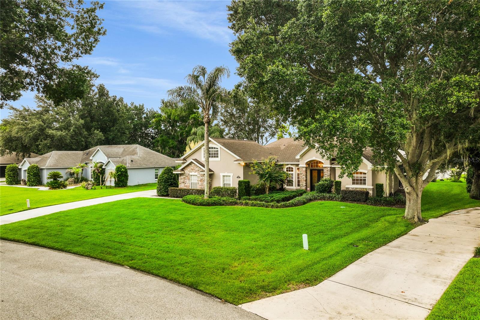 LAKE RIDGE CLUB SUB - Residential
