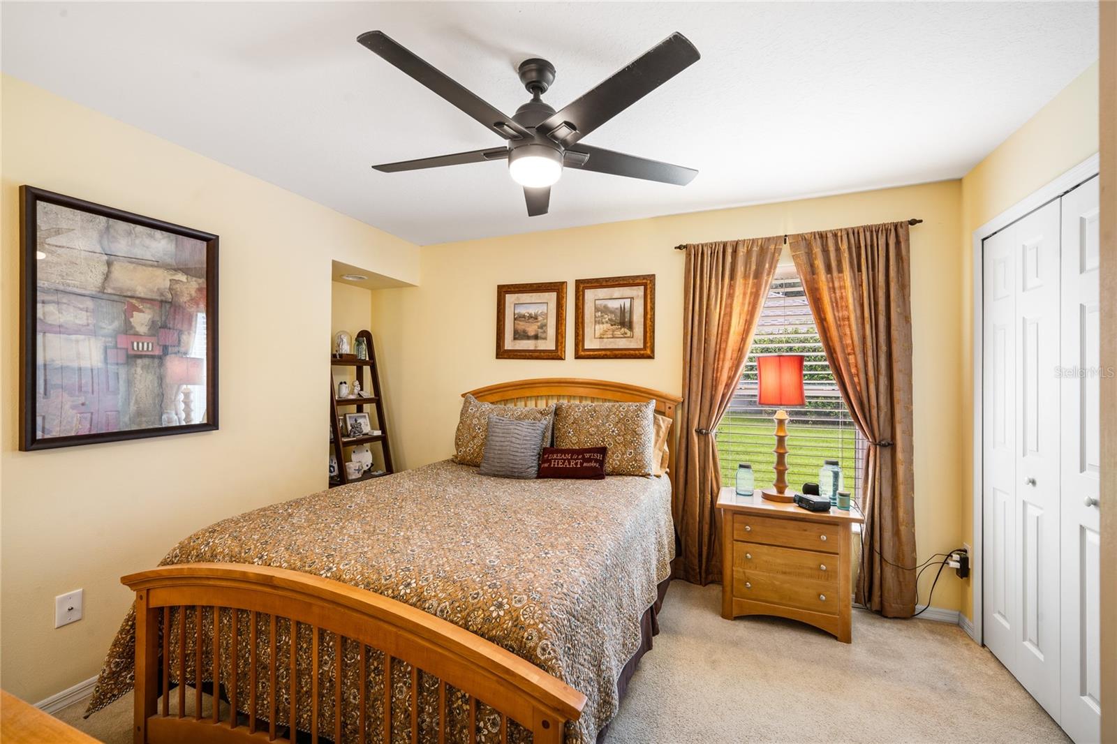 LAKE RIDGE CLUB SUB - Residential